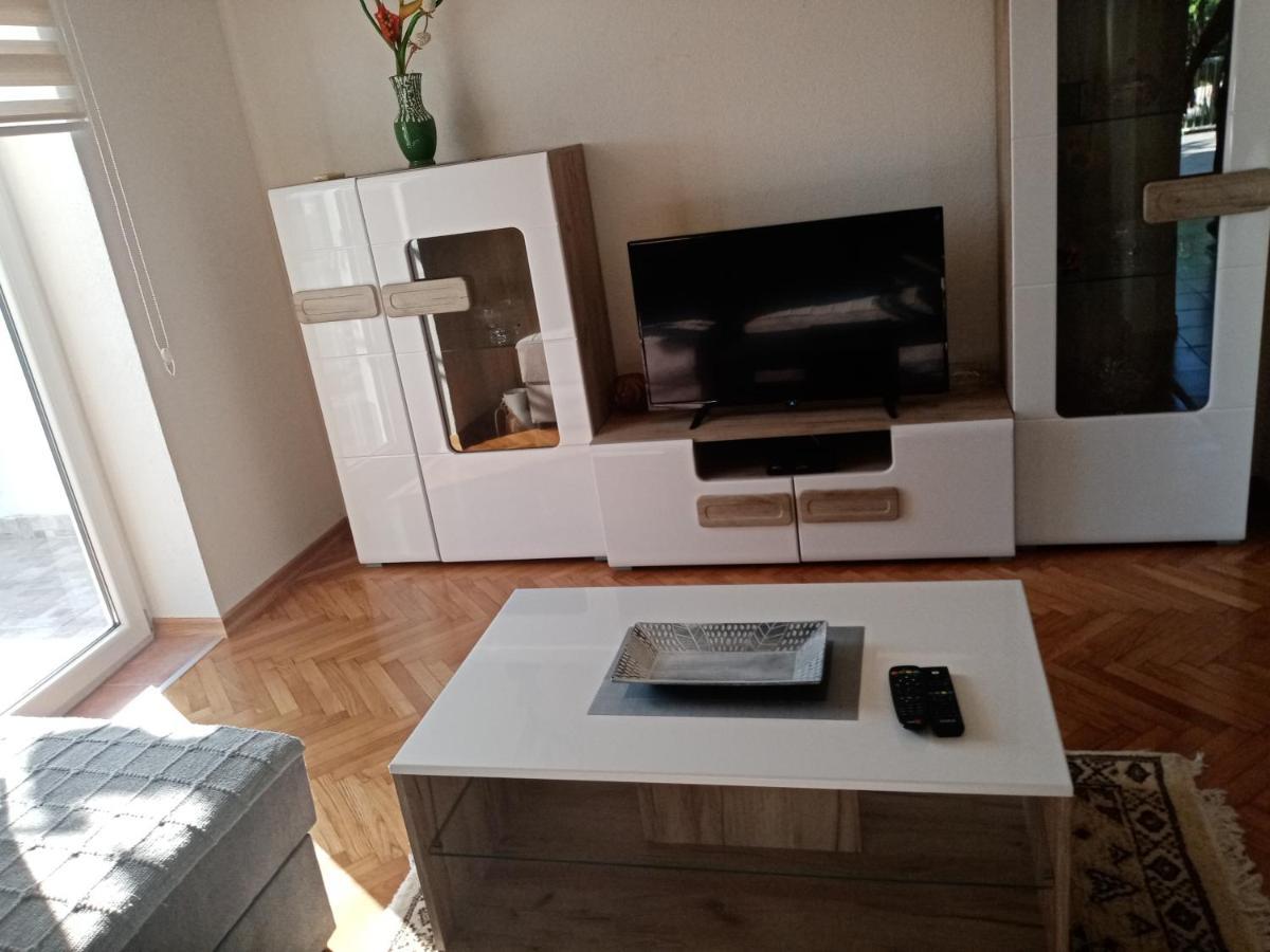 Apartmani Bosco Tivat Eksteriør bilde
