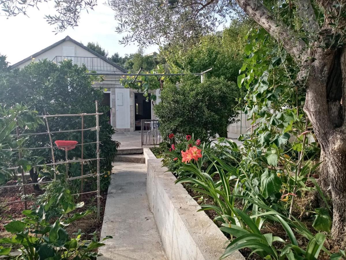 Apartmani Bosco Tivat Eksteriør bilde