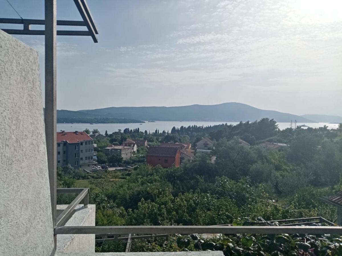 Apartmani Bosco Tivat Eksteriør bilde