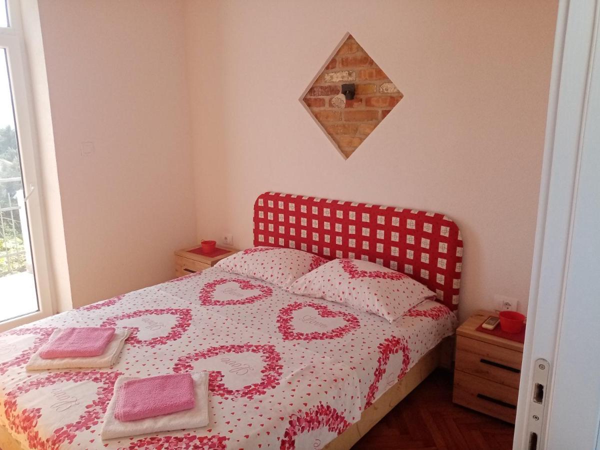 Apartmani Bosco Tivat Eksteriør bilde