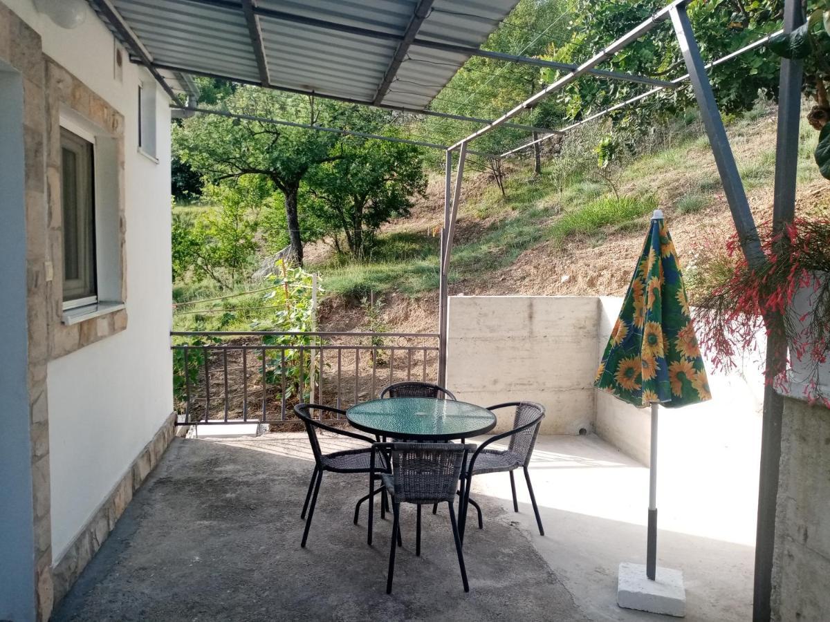 Apartmani Bosco Tivat Eksteriør bilde