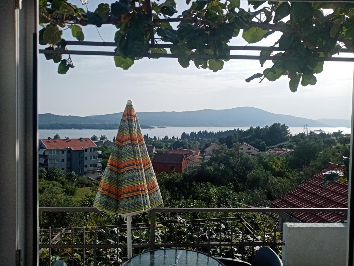 Apartmani Bosco Tivat Eksteriør bilde