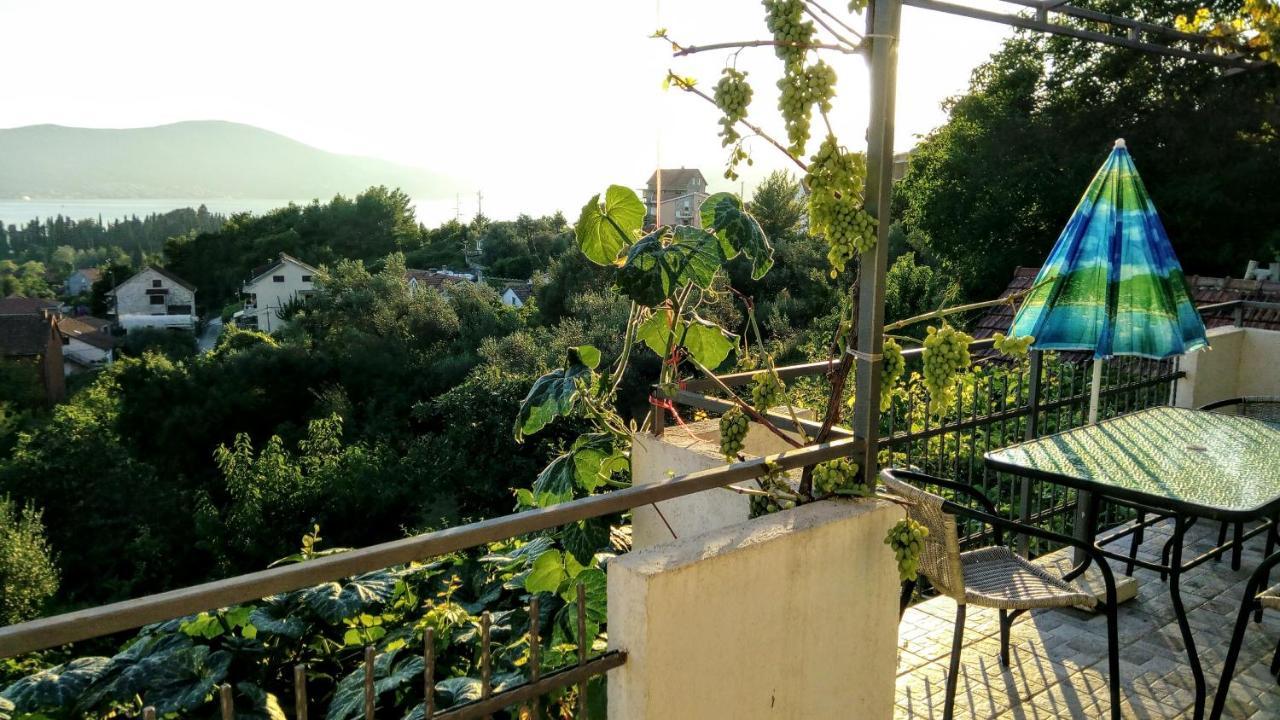 Apartmani Bosco Tivat Eksteriør bilde
