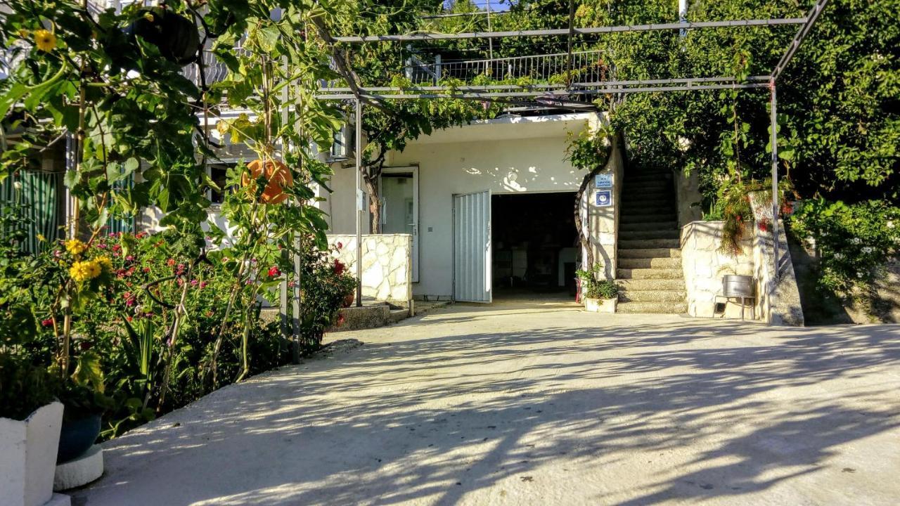 Apartmani Bosco Tivat Eksteriør bilde