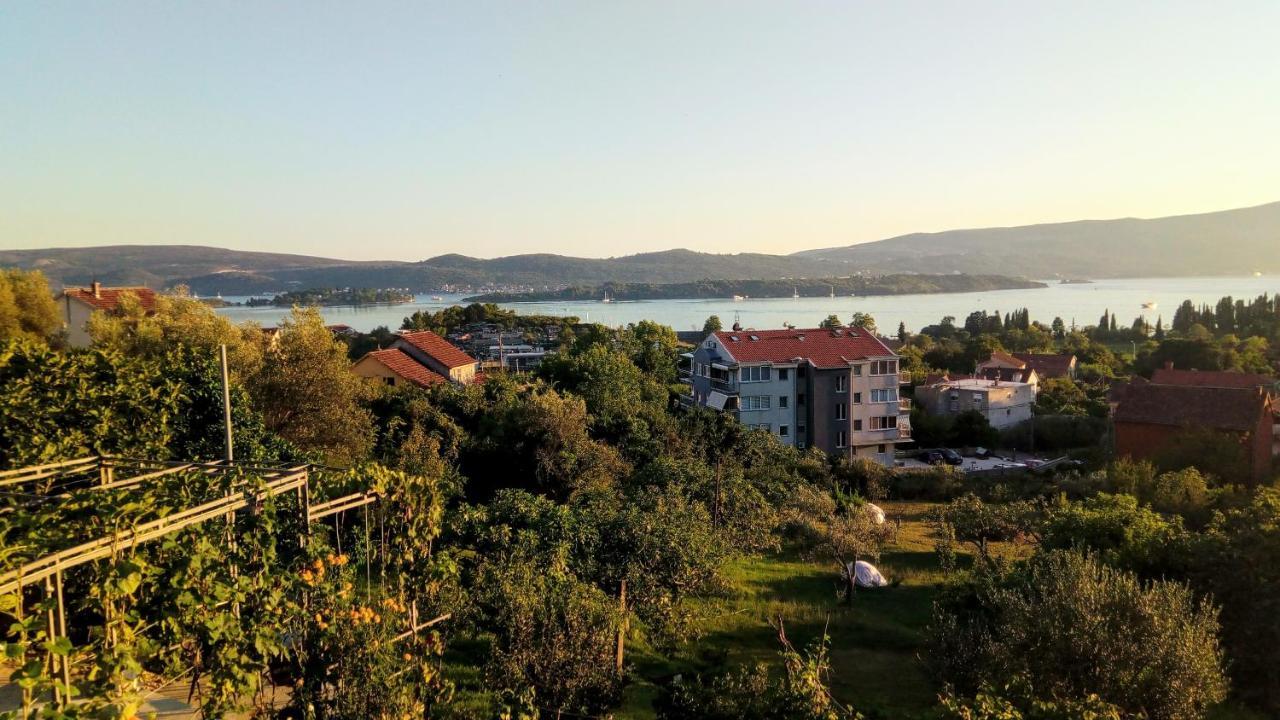 Apartmani Bosco Tivat Eksteriør bilde